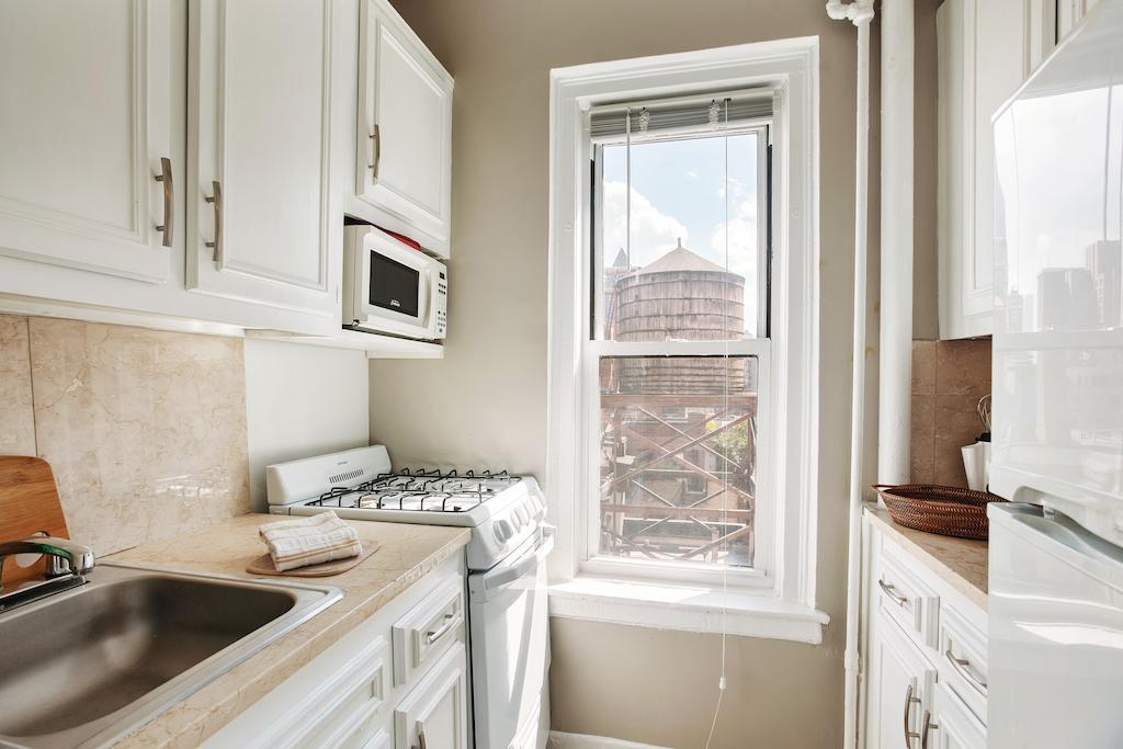 Midtown East Residence Apartment